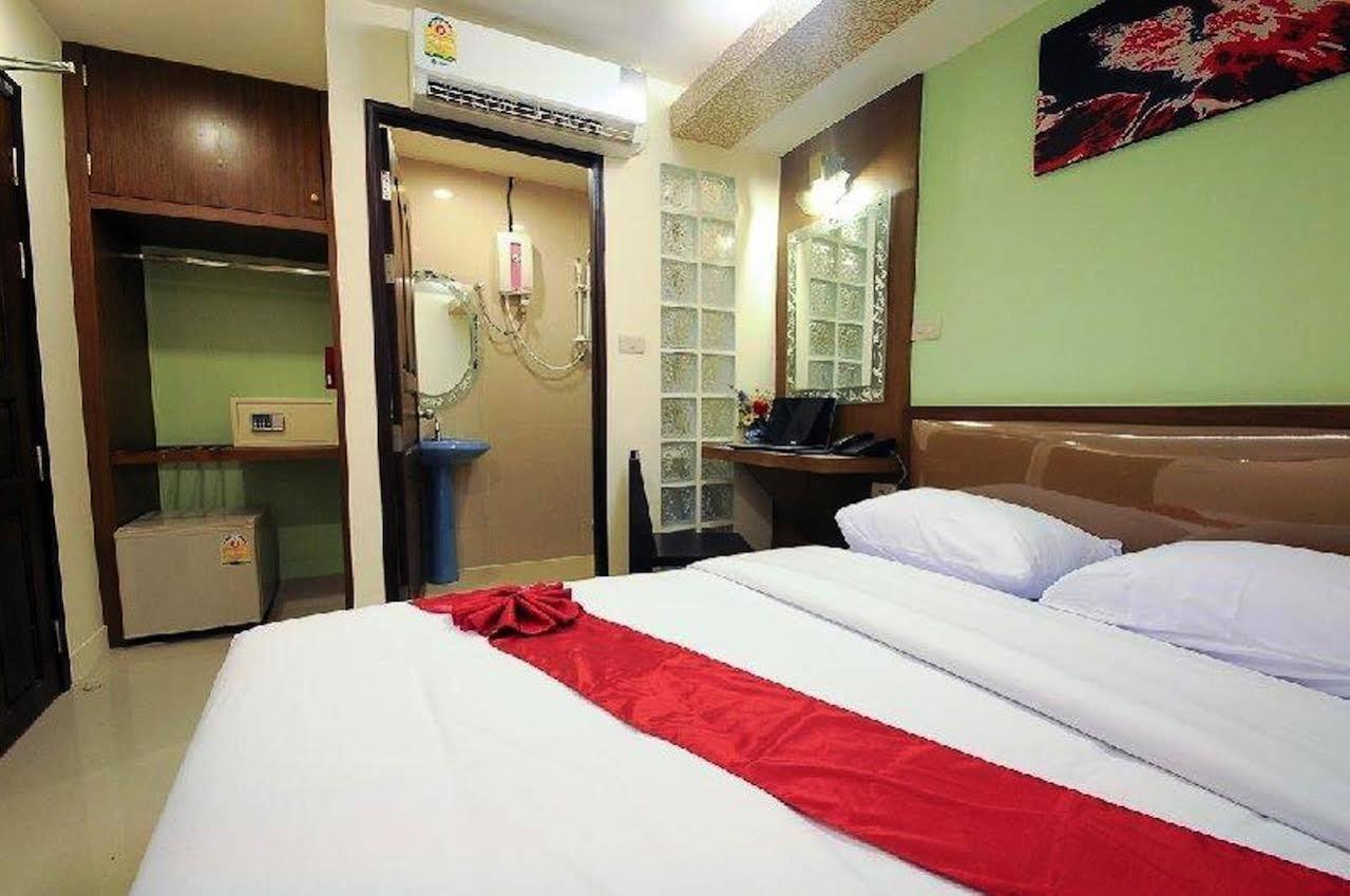 Royal Express Inn Bangkok Exterior foto